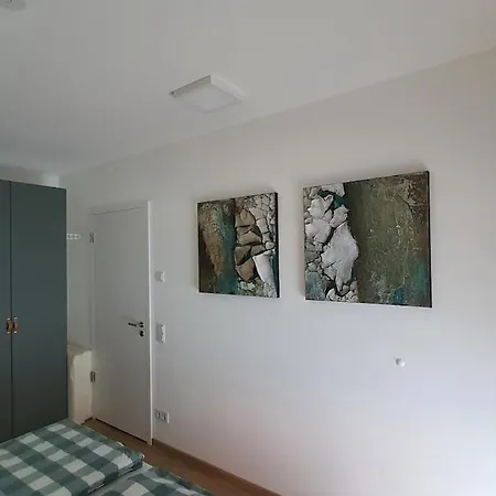 Apartment Wohnen Am Rhein, Zentrumsnah, Mietvertrag Obligatorisch Speyer
