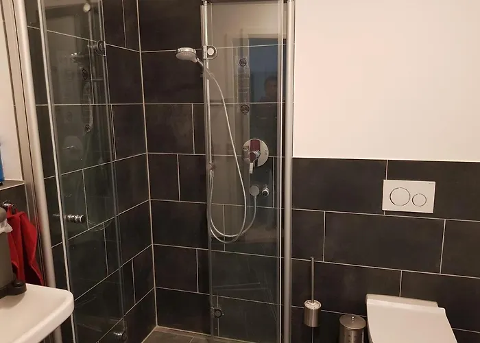 Wohnen Am Rhein, Zentrumsnah, Mietvertrag Obligatorisch * Espira