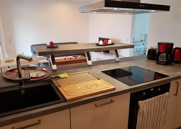 Wohnen Am Rhein, Zentrumsnah, Mietvertrag Obligatorisch Apartamento Espira