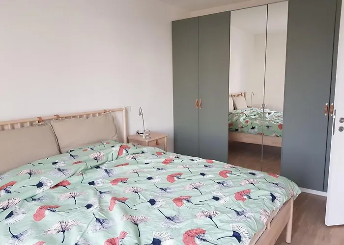 Wohnen Am Rhein, Zentrumsnah, Mietvertrag Obligatorisch * Espira